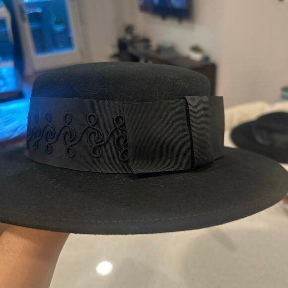 Vintage 80s wool flat top brim hat unbranded Met Gala look main image 5